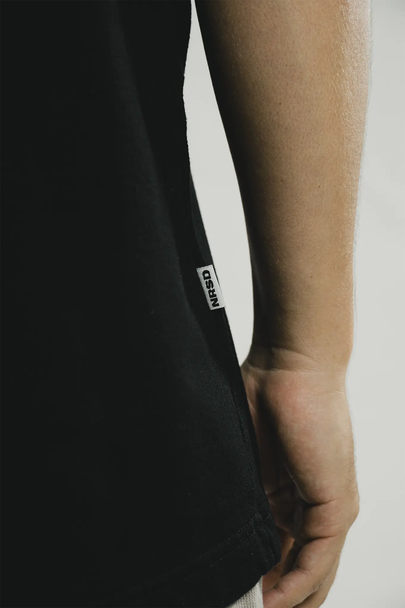 BLACK BLANK