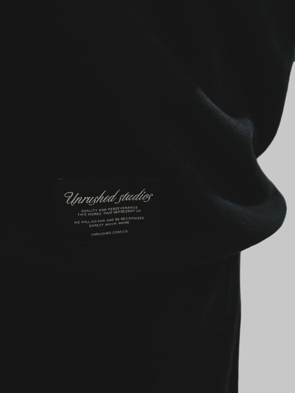 LOGO HOODIE CLASSICS NEGRO