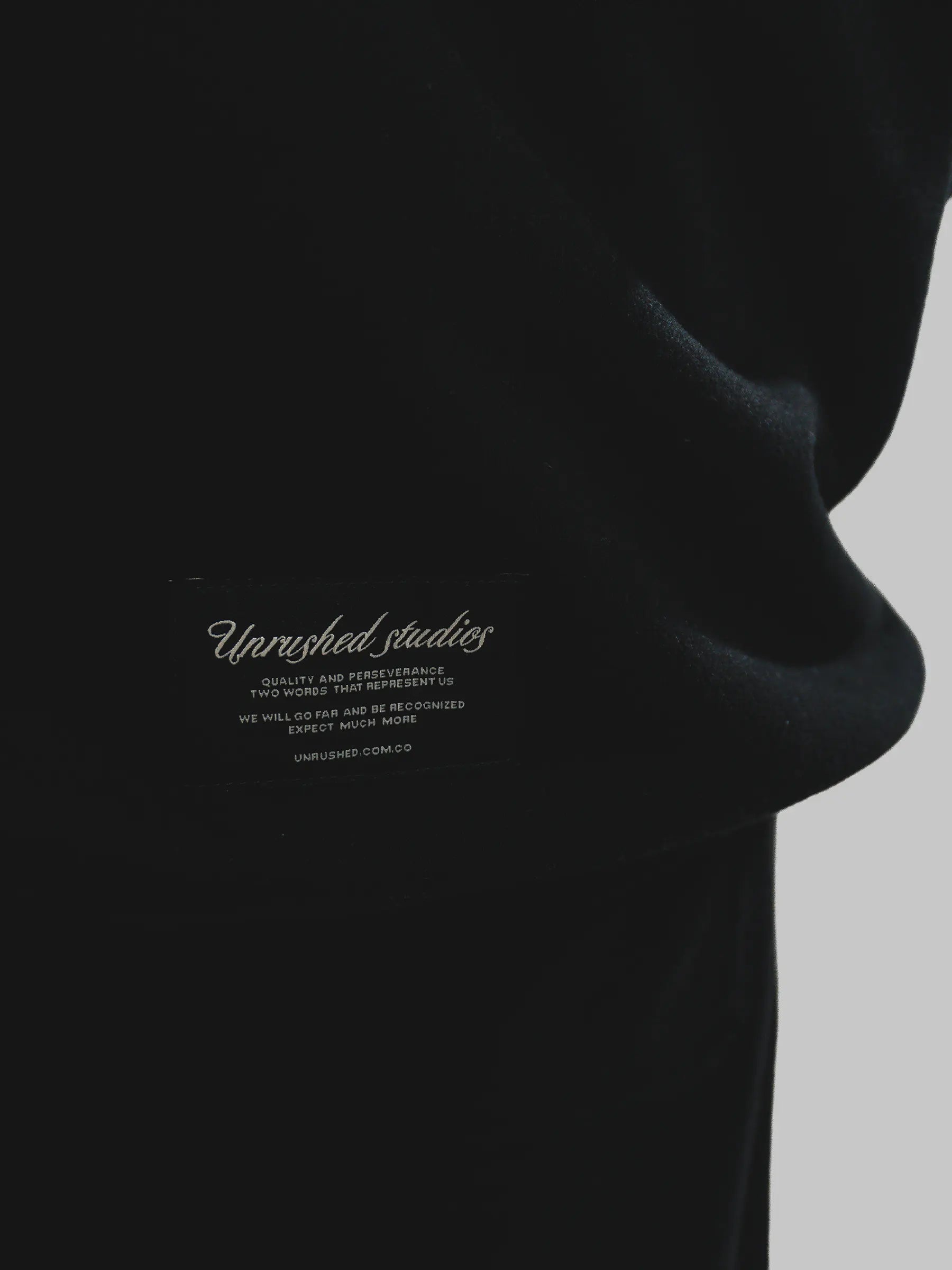 LOGO HOODIE CLASSICS NEGRO