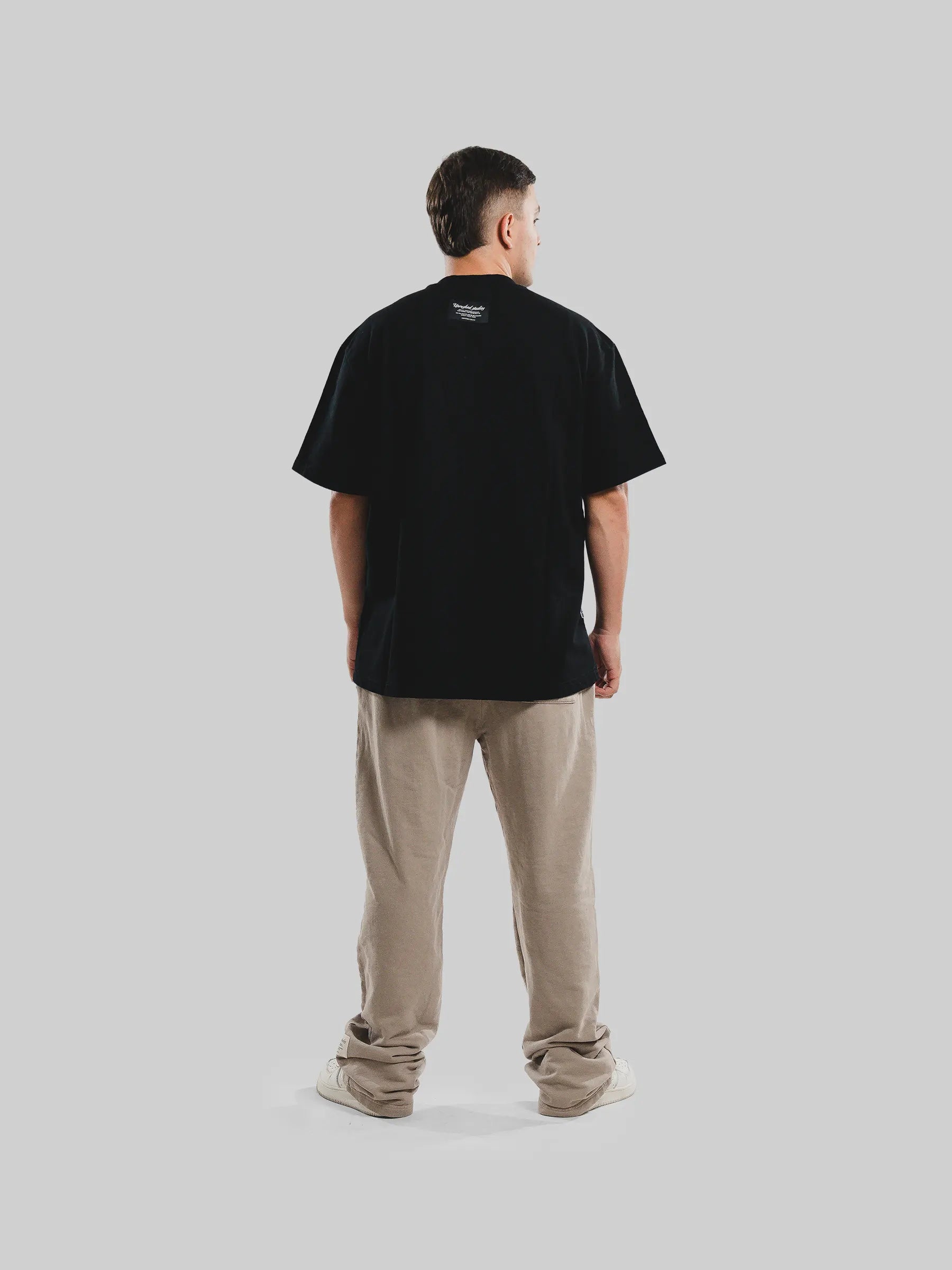 CAMISETA CLASSICS NEGRO