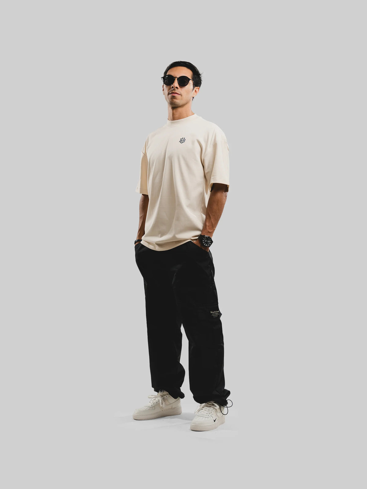 UB LOGO BEIGE